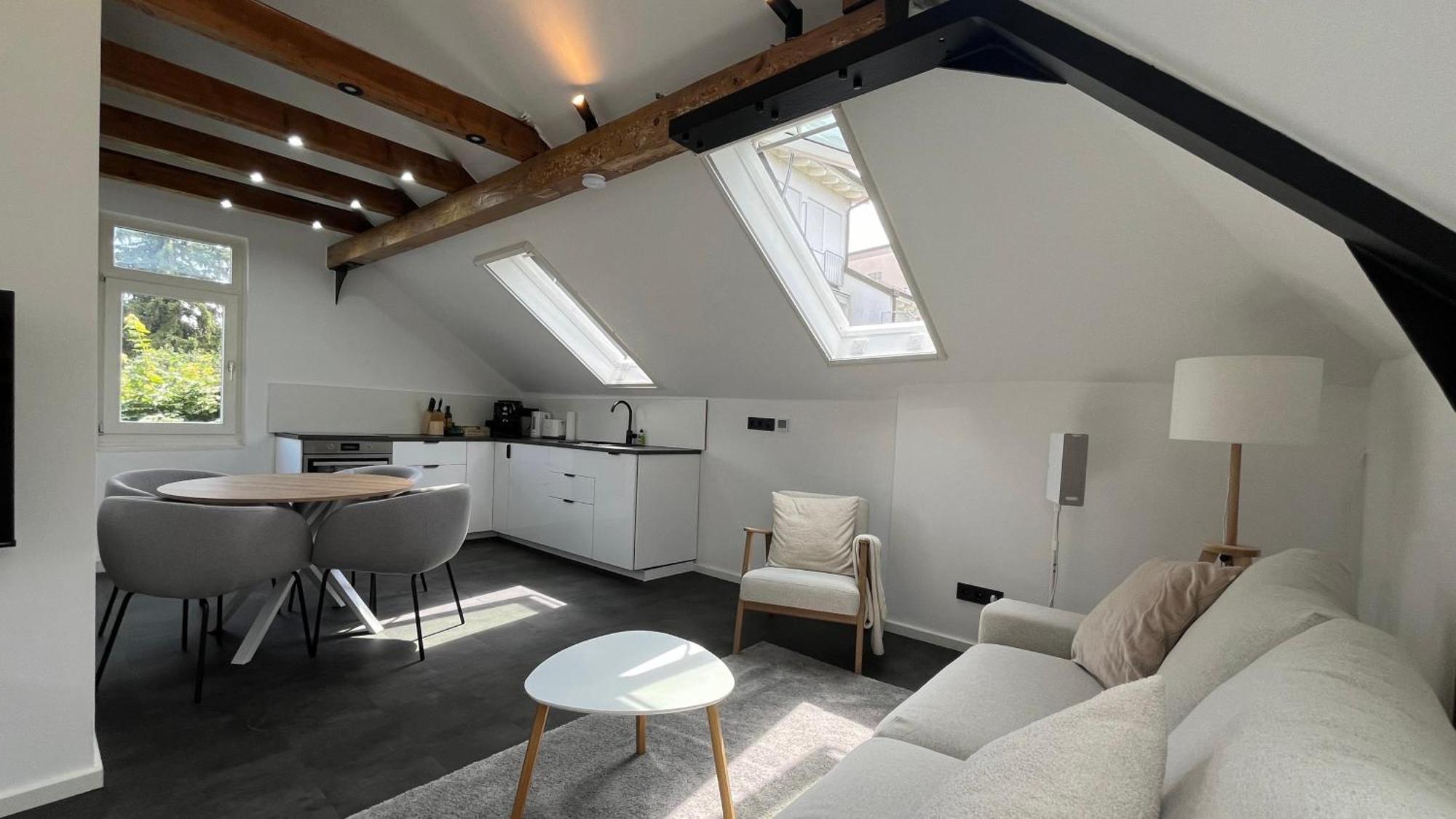 Ludwigshome - Zentrale Lage, Luxusbad, Workspace, Klima 路德维希堡 外观 照片