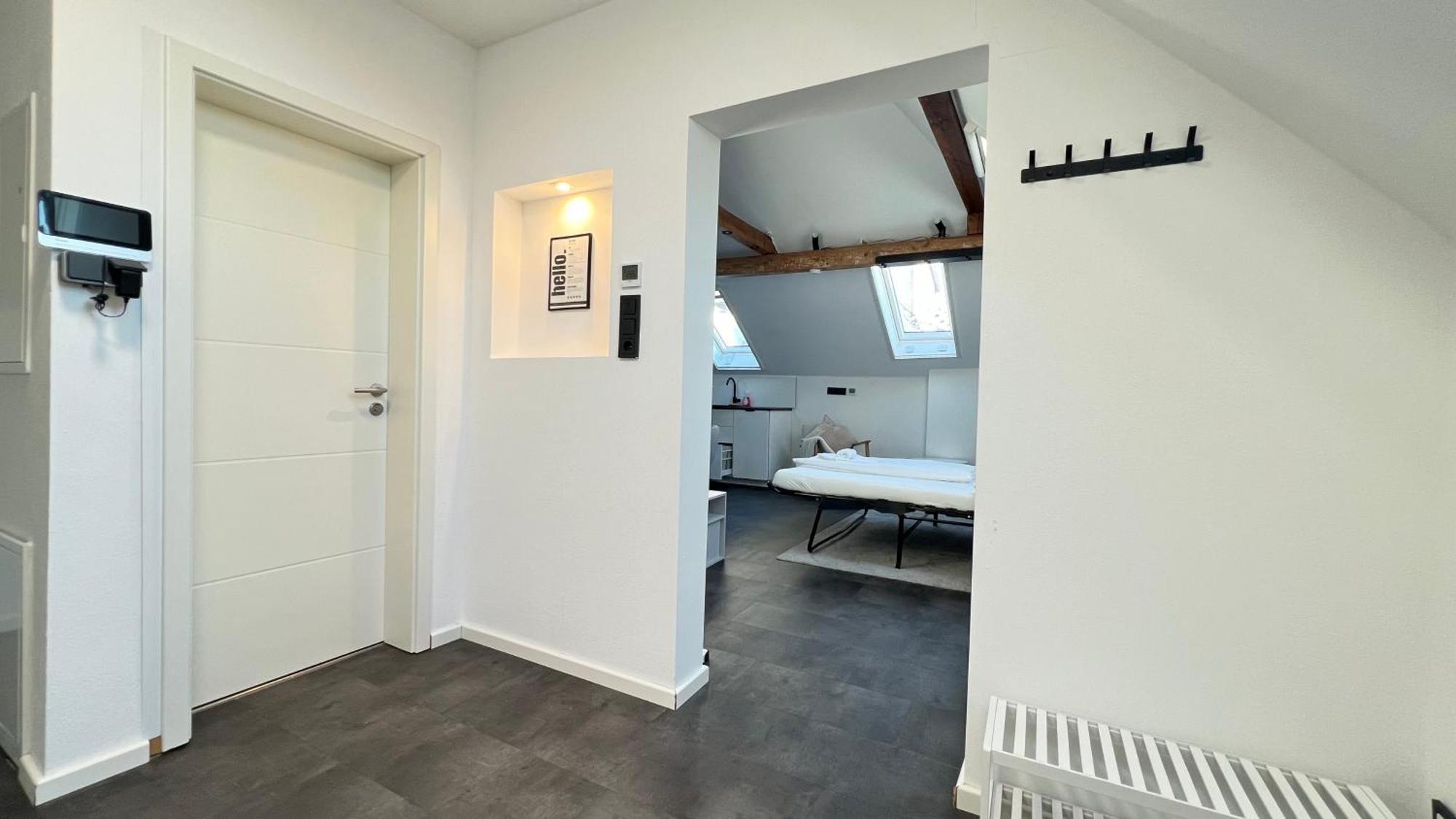 Ludwigshome - Zentrale Lage, Luxusbad, Workspace, Klima 路德维希堡 外观 照片